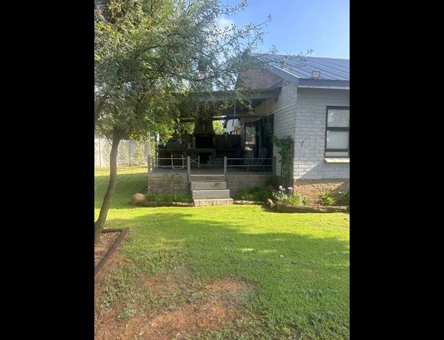 3 BEDROOM HOUSE FOR SALE IN MEYERHOF